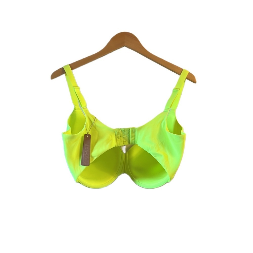 Women’s SKIMS fits everybody T-shirt, Demi bra, green highlighter NWT size 40 H - Picture 2 of 3